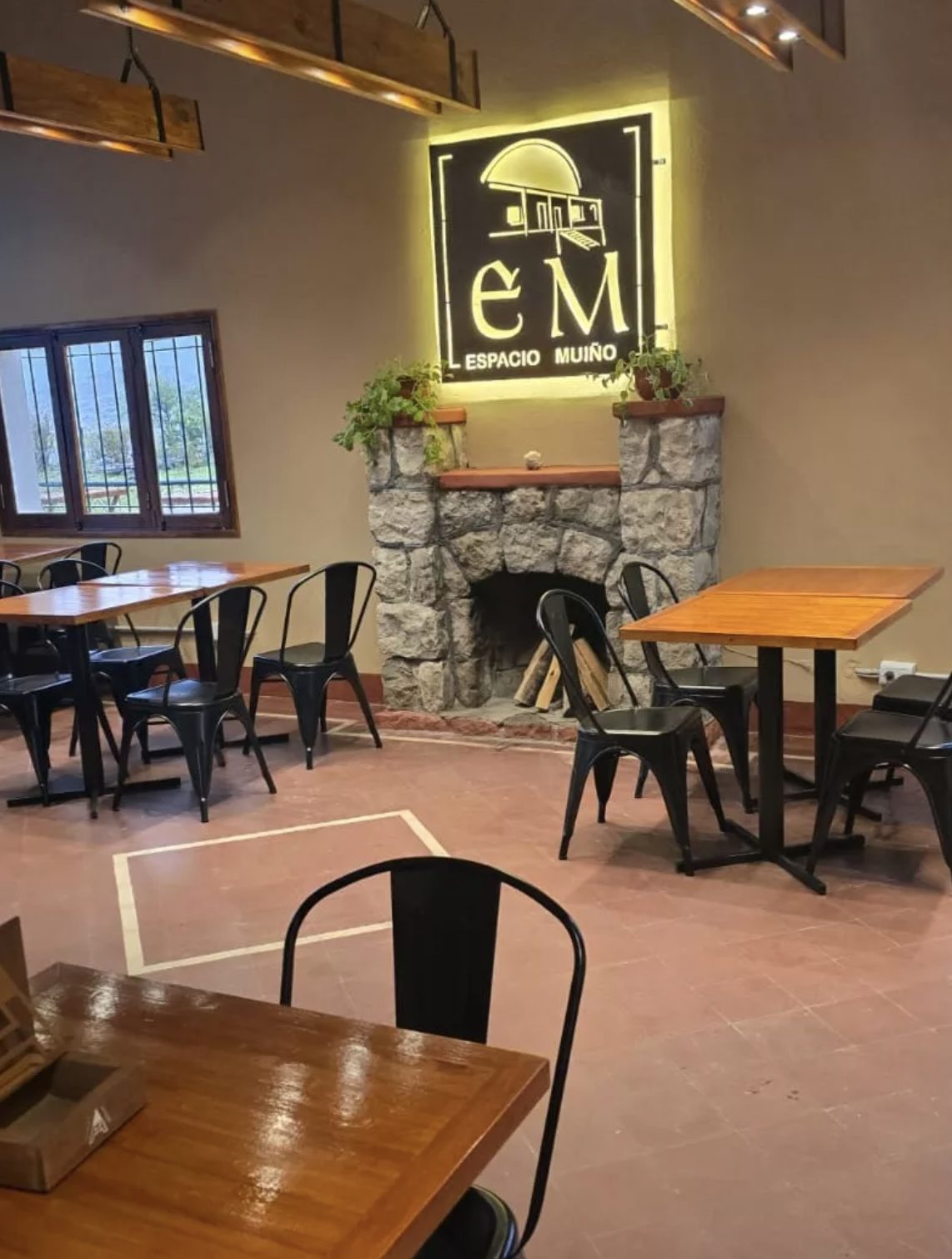 Espacio Muíño frente al dique